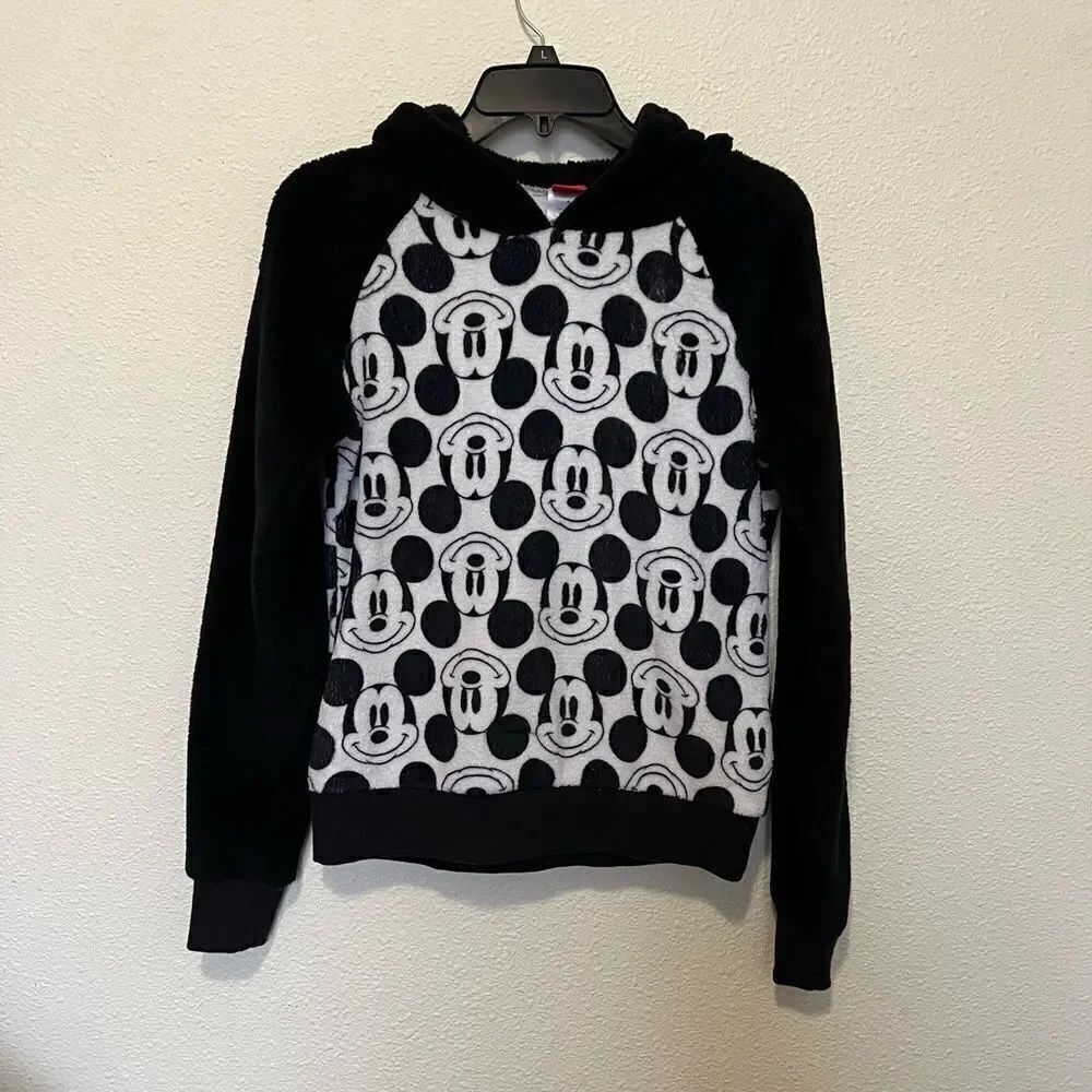 Disney Jerry Leigh black /white Girl hoodie size M